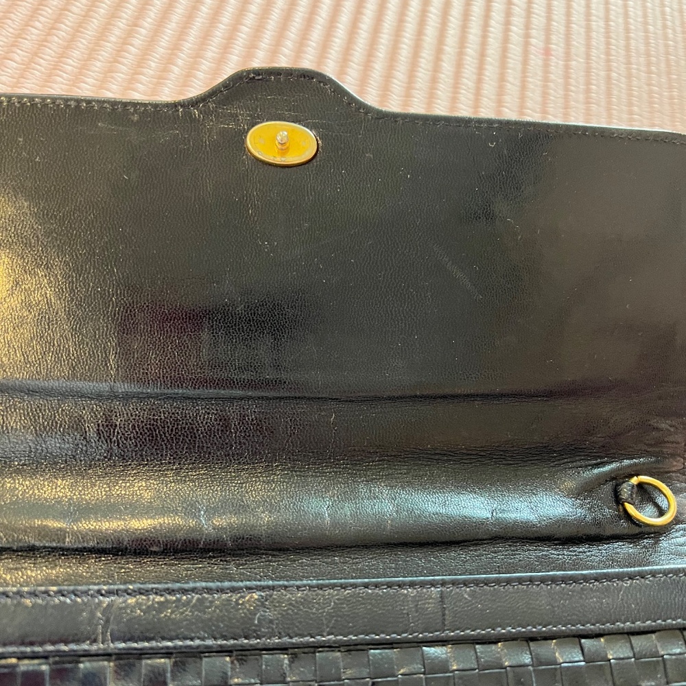 Ferragamo woven navy clutch, vintage - Picture 5 of 12